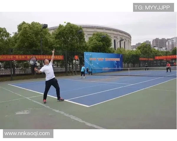 杭州网球队在总决赛中的灵活战术与团队协作表现分析